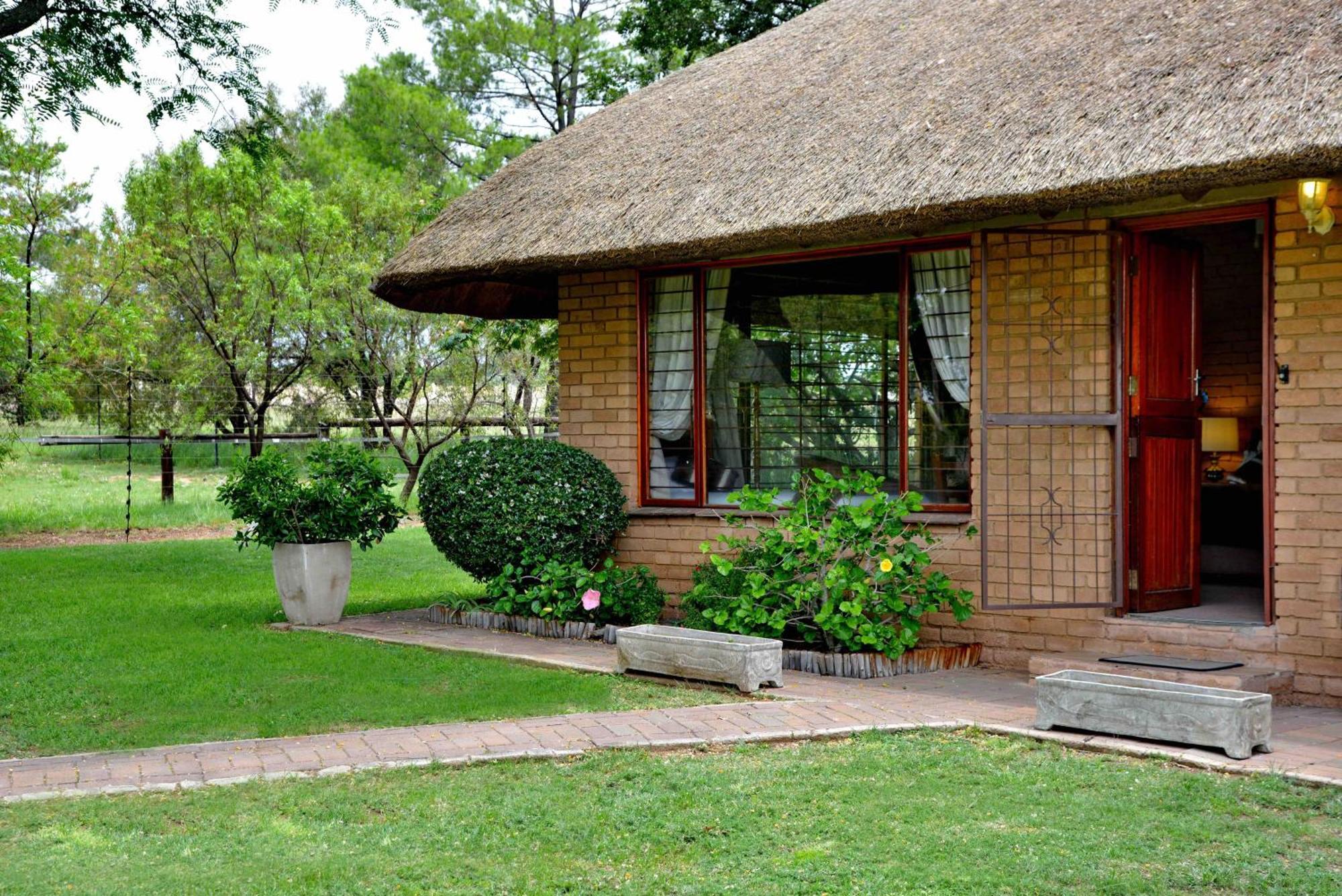 Owls Loft Guest House Midrand Exterior foto