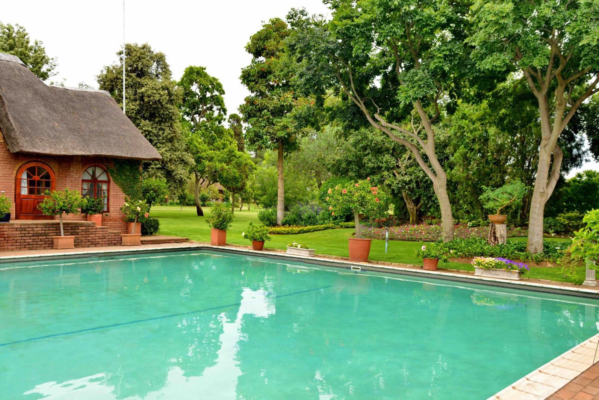 Owls Loft Guest House Midrand Exterior foto