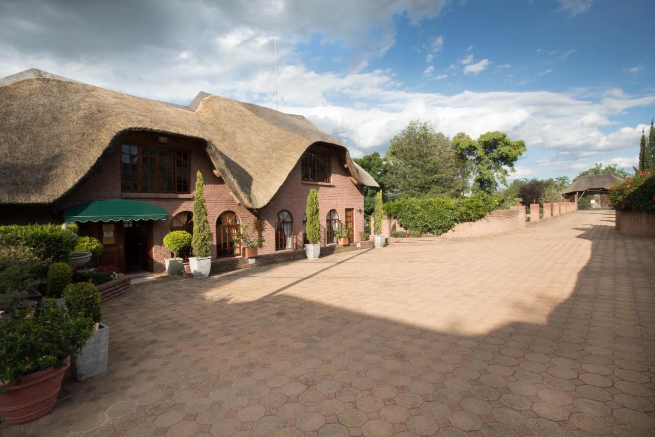 Owls Loft Guest House Midrand Exterior foto
